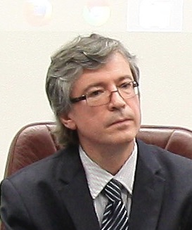 Dr. Celestino Neves